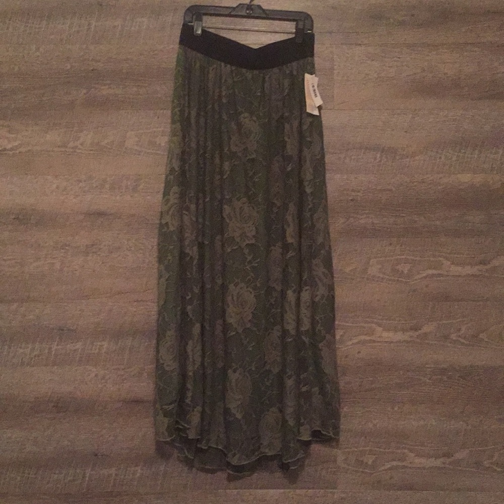 NWT LuLaRoe Lucy Skirt